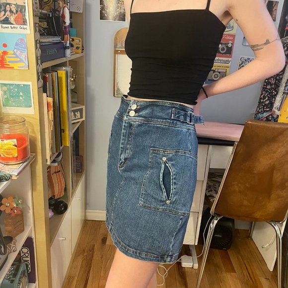 90s BUM utility tie waist light wash shorts! - Picture 10 of 15